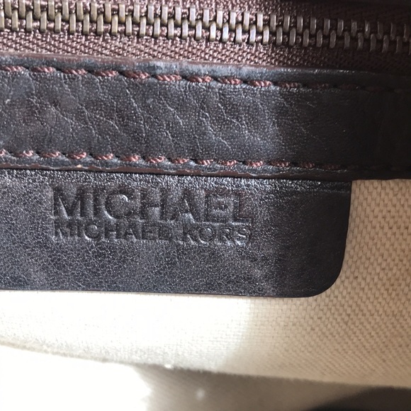 Michael Kors winter warrior shopper - Picture 11 of 11